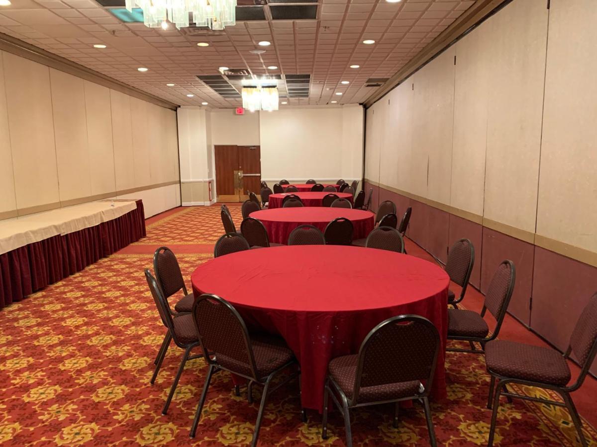 Oyo Hotel East Hanover Nj-10 Exterior photo